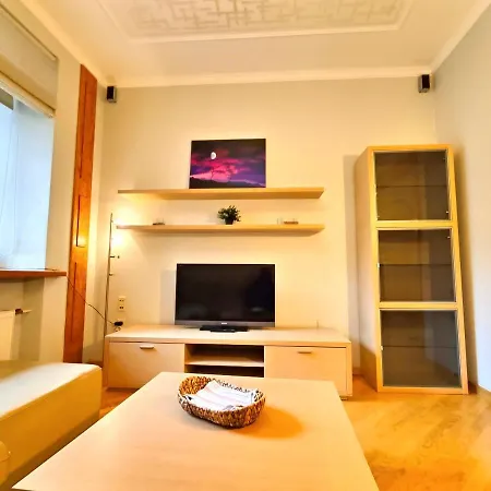 Swedish Gate One Bedroom Old Town Apartament Ryga